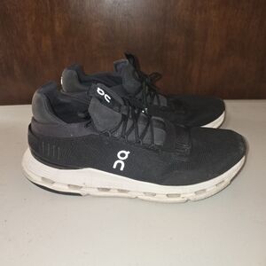On Running Men's Black and White Sneakers